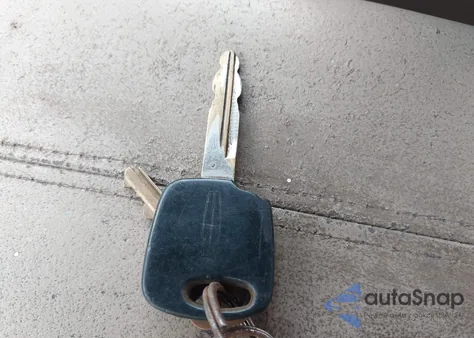 2000 Lincoln Navigator z USA, uszkodzony, nr VIN 5LMRU27AXYLJ05220